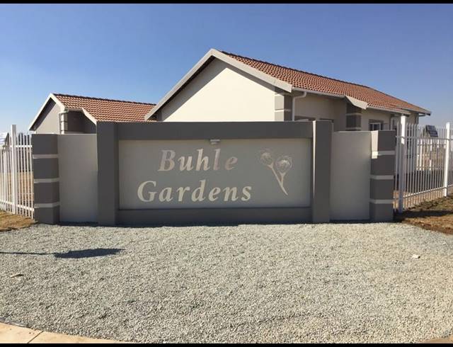 2 BEDROOM HOUSE FOR SALE IN BUHLE PARK